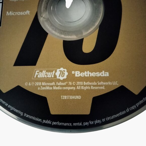 Fallout 76 Xbox One Game Disc Bethesda Steelbook Case - Picture 4 of 8